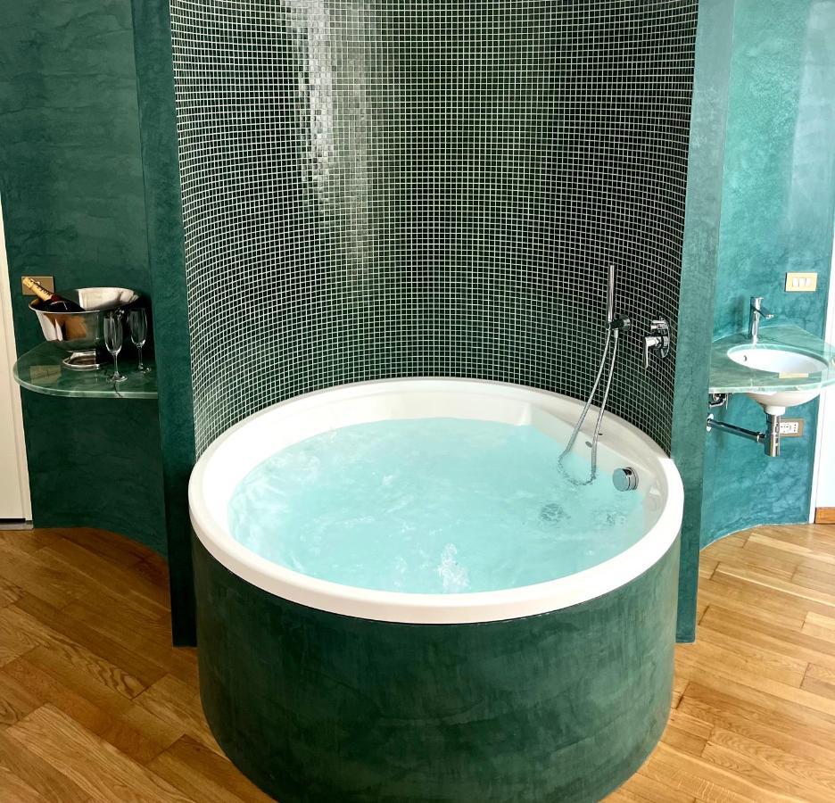 Imperial Terrace Suite ميلان المظهر الخارجي الصورة