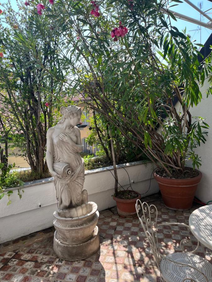 Imperial Terrace Suite ميلان المظهر الخارجي الصورة